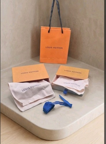 Set packaging louis - set,