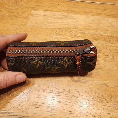 Louis vuitton monogram canvas - louis,