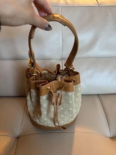 Authentic tan louis vuitton - authentic,